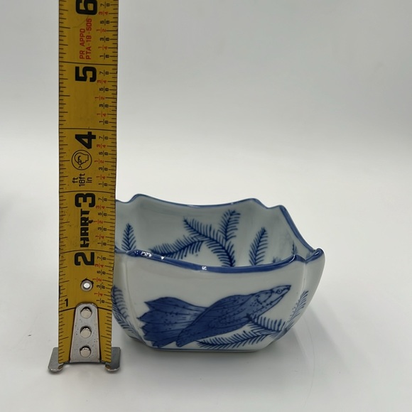 Set of 4-Graduated Hand Painted Cobalt Blue Decorative Bowls - Picture 9 of 11